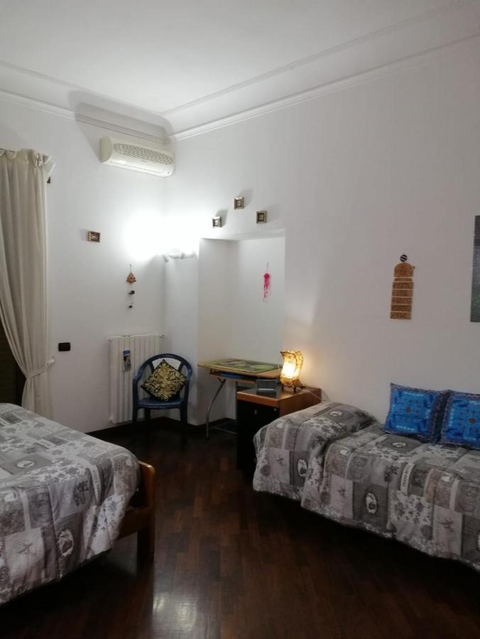 La Casa Di Tania A Napoli Apartment Exterior photo